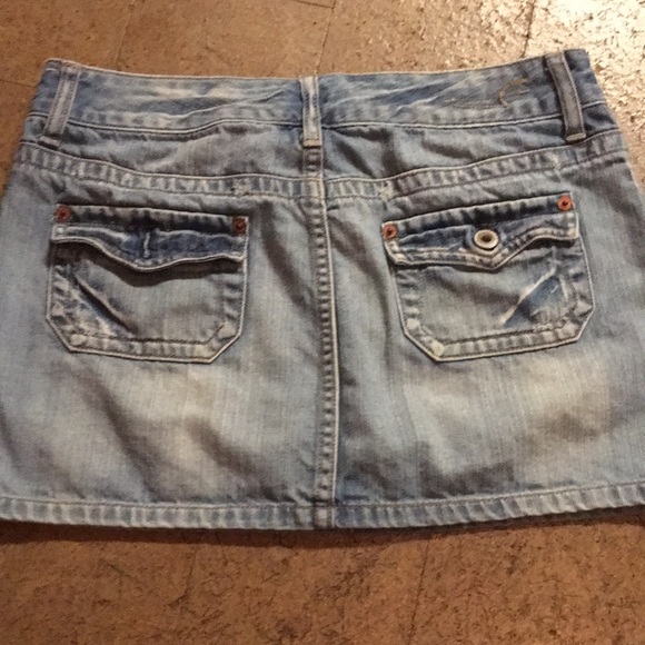 Women’s American Eagle Jeans Skirt - Picture 3 of 6